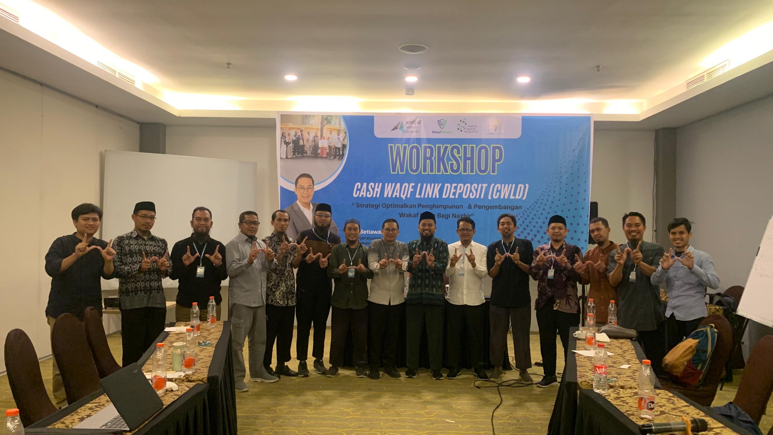 One Wakaf Gelar Workshop Strategi Pengembangan Wakaf Uang di Makassar